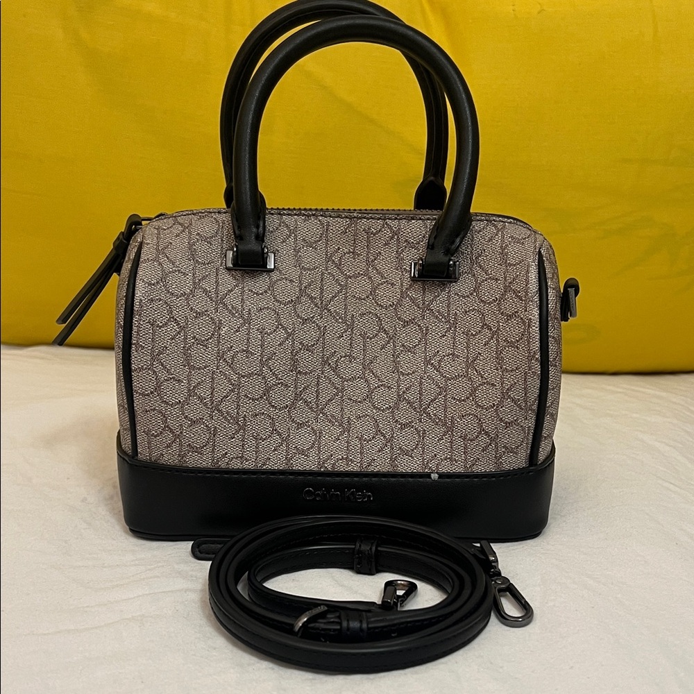 Calvin Klein mini crossbody /handbag